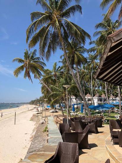 Kenya Bay Beach Hotel 3* Кения, Момбаса