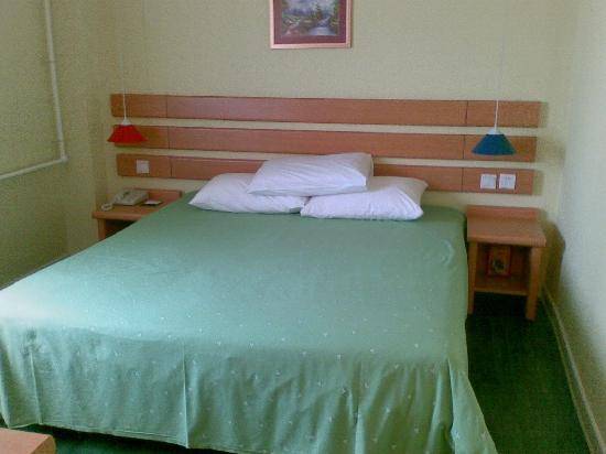 Home Inn West Yinchuan Road 2* Китай, Циндао