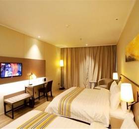 Отдых в Home Inn West Yinchuan Road - Китай, Циндао