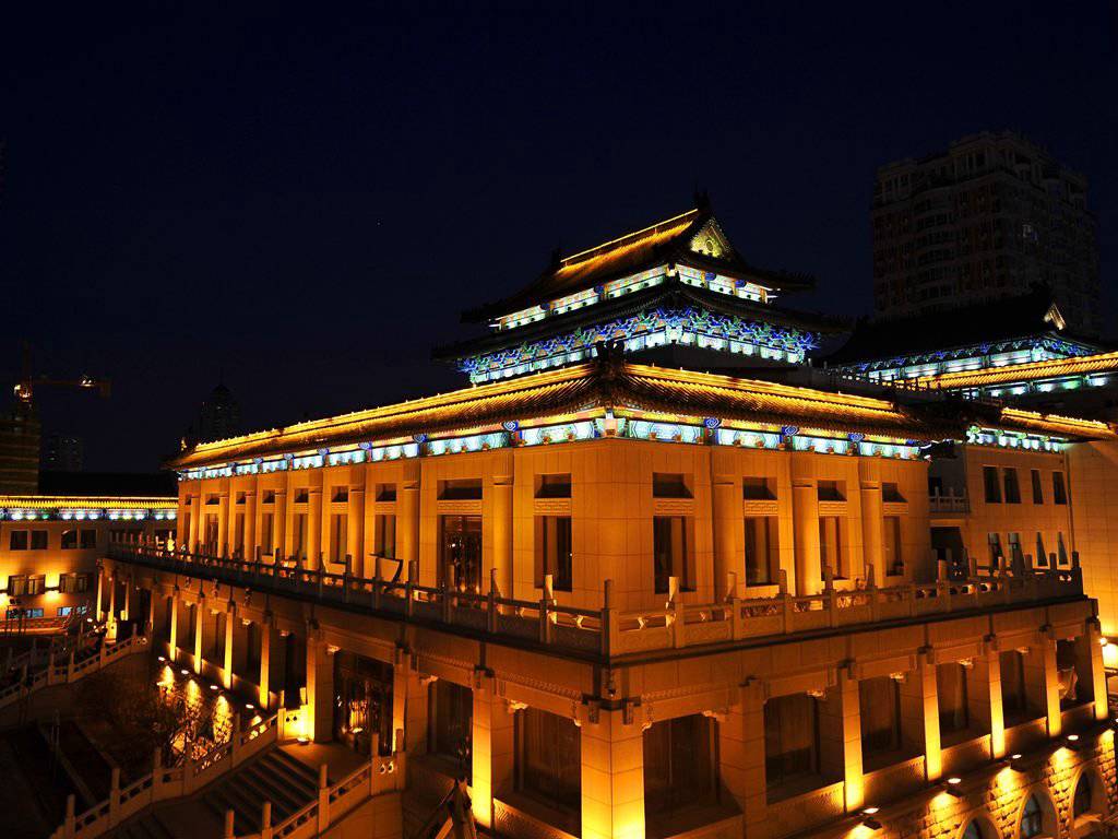 Friendship Palace Hotel 4*