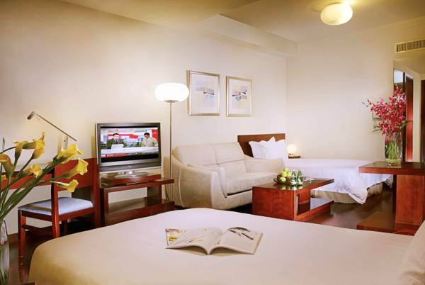 Ramada Plaza Gateway Shanghai 5*