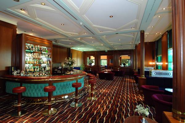 Royal Garden Hotel