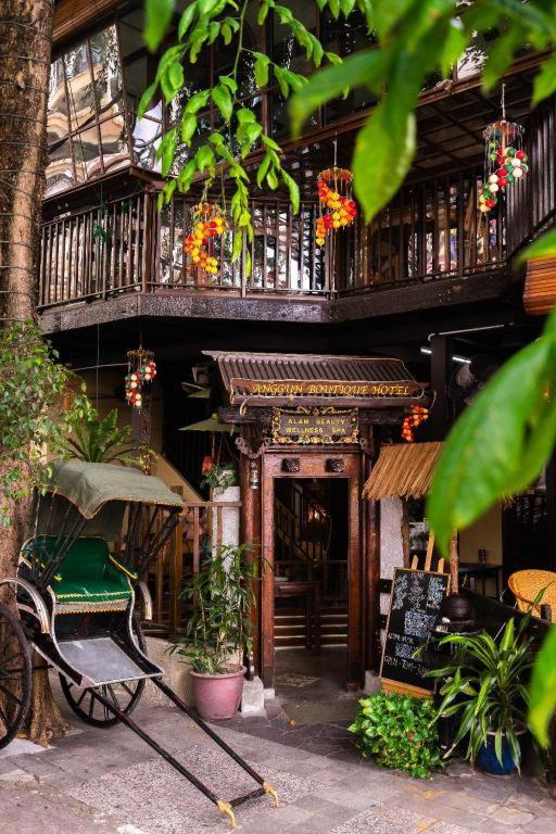 Anggun Boutique Hotel 4*