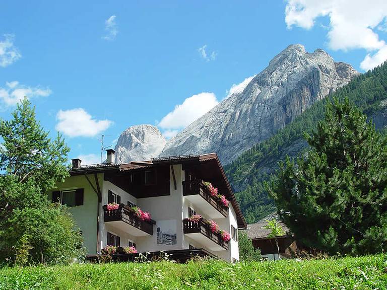 Albergo Clara