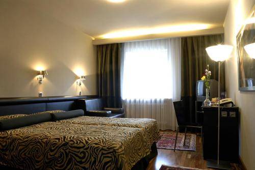 Rivoli Hotel