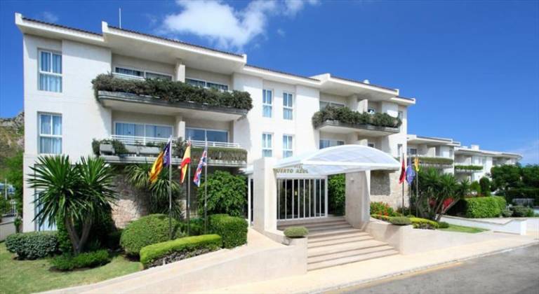 Puerto Azul Suite Hotel