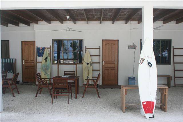 Cokes Surf Camp - Thulusdhoo Island 2* Мальдивы, Каафу (Северный Мале) Атолл
