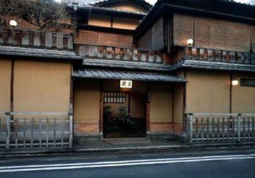 Sumiya Ryokan 5* Япония, Киото