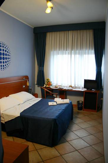 Millennium Gold Hotel 4* Италия, Неаполь