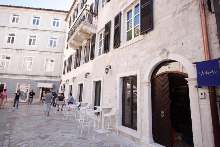 Astoria Boutique Hotel
