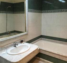 Zaki Hotel в Мекнесе