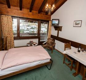 Paradies Ferienhaus в Церматте
