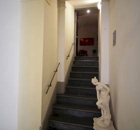 Guest House Civico 16 в Неаполе