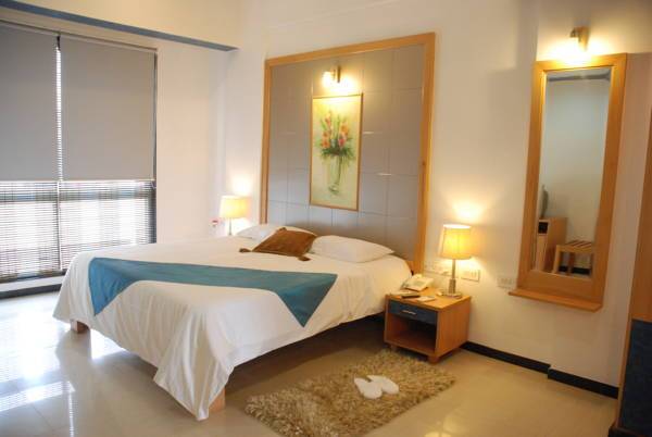Isis Suites 3* Индия, Бангалор