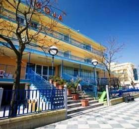Moja Hotel в Чезенатико