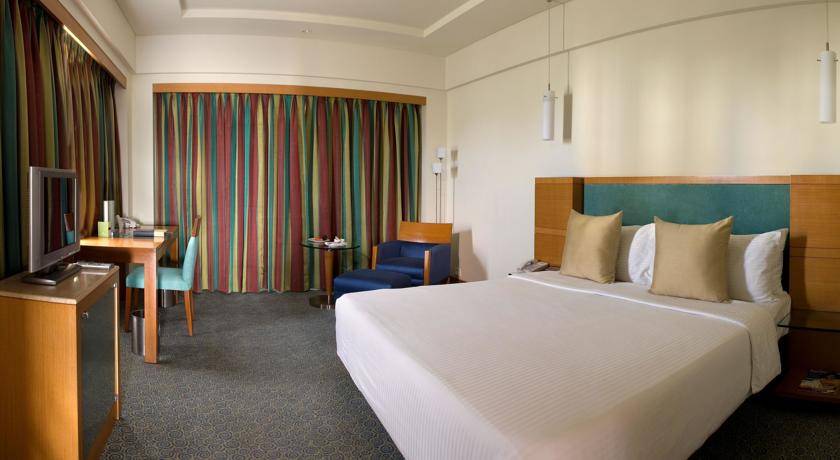 The Raintree Hotel - St.Mary's Road 5* Индия, Ченнаи