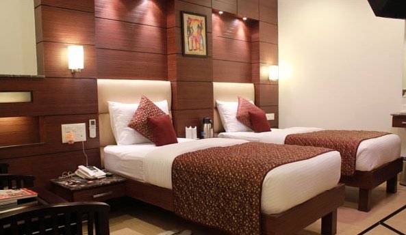 Hotel Stallions