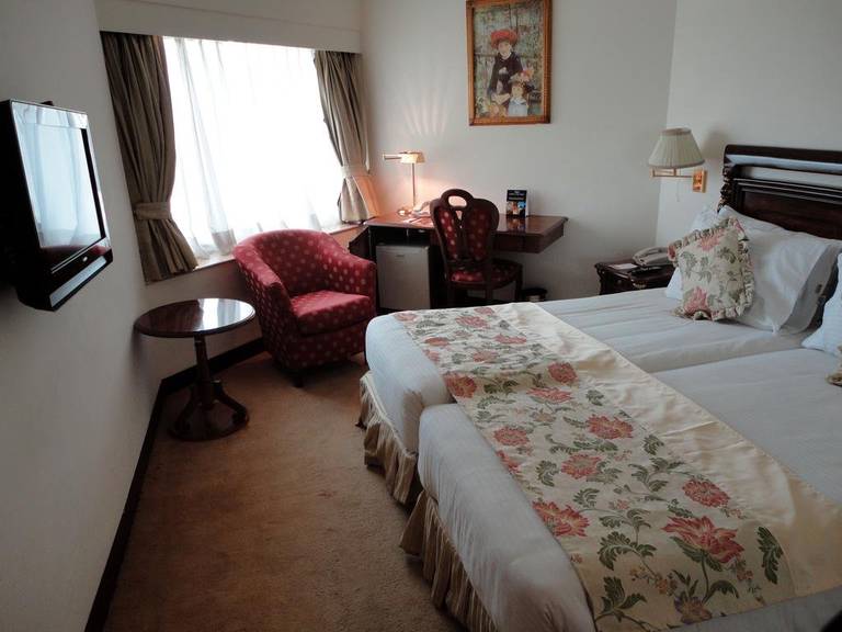 Hotel The Royal Plaza