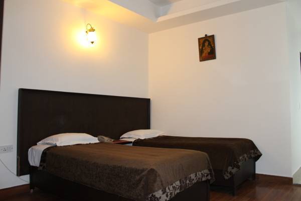 Hotel Clark Heights 3* Индия, Нью-Дели
