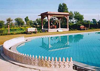 Umaid Lake Palace