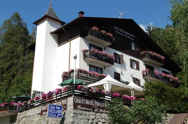 Chalet Fiocco di Neve Hotel & Restaurant 3*