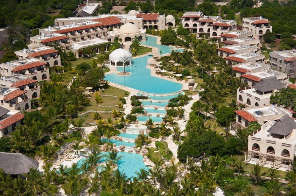 Swahili Beach Resort 5*