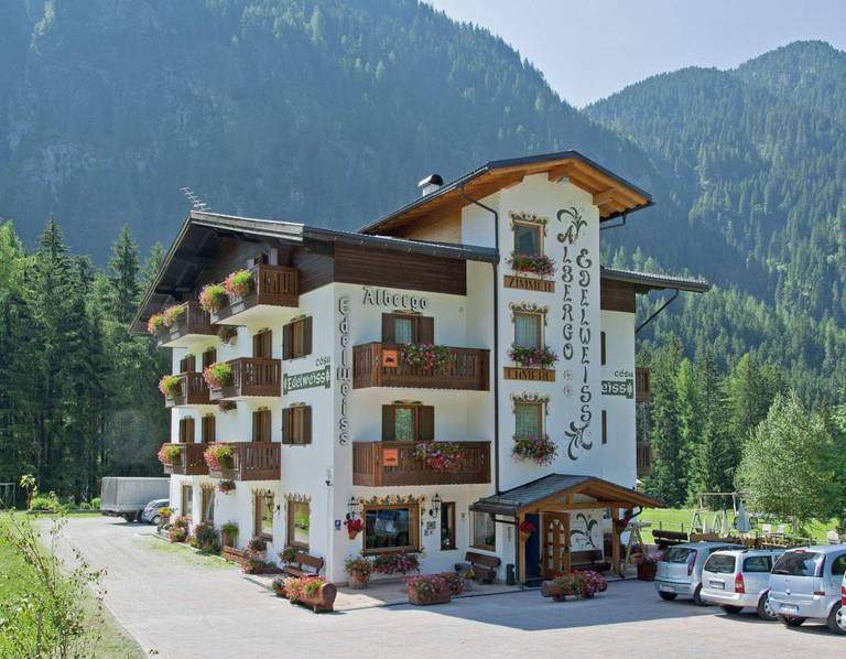 Albergo Holiday