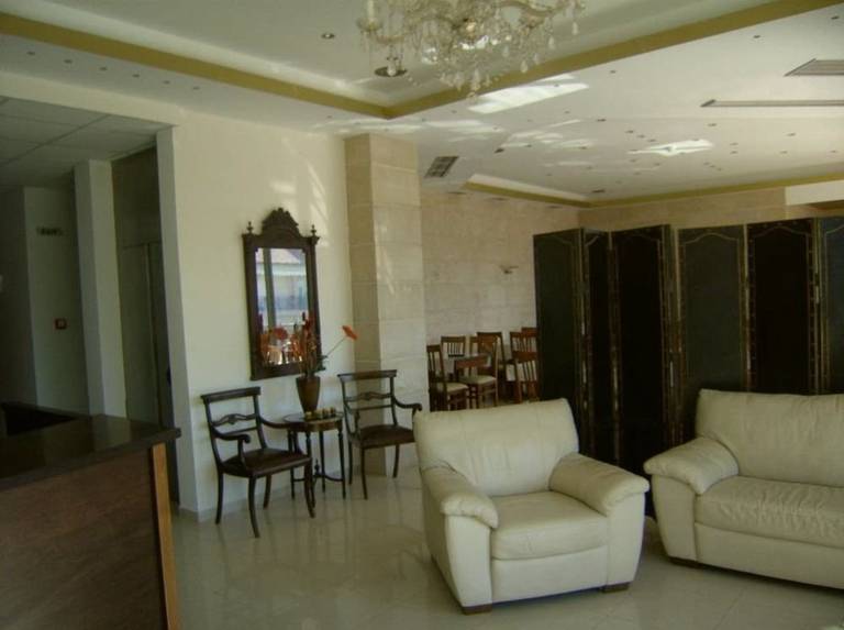 Metropole Hotel