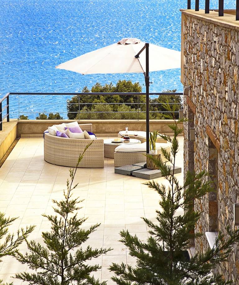 Golden King Luxurious Resort & Villas