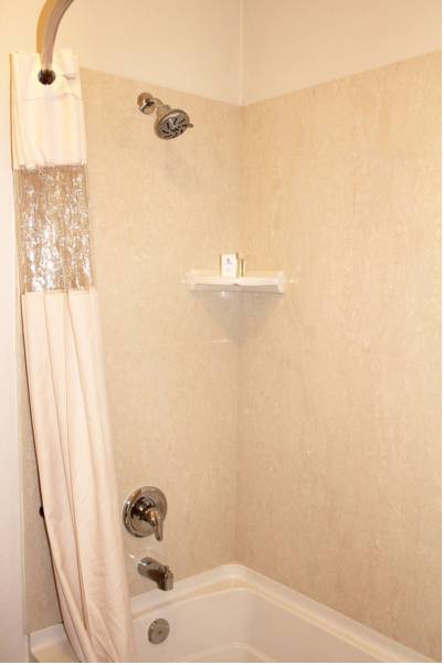 Irvine Suites Hotel