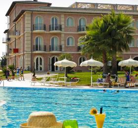 BV Airone Resort, Corigliano Calabro в Калабрии