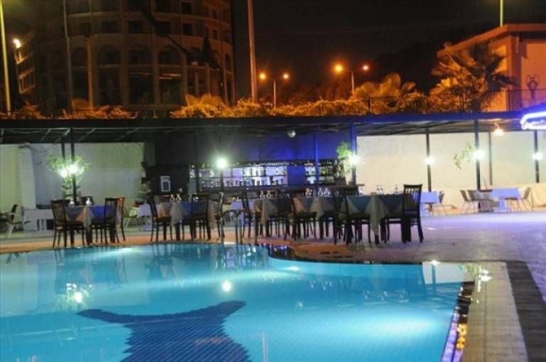 Blue Side Family Club