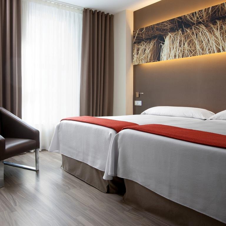 NH Diagonal Center 3*