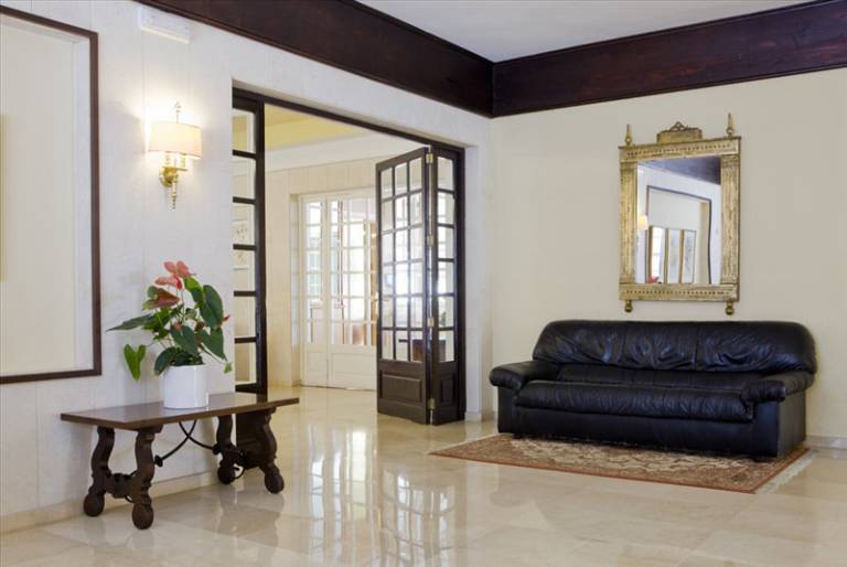 PortoSoller Hotel