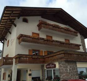 Garni Rives B&B в Валь Гардене