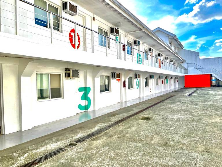 Islands Stay Hotels Mactan, Lapu Lapu