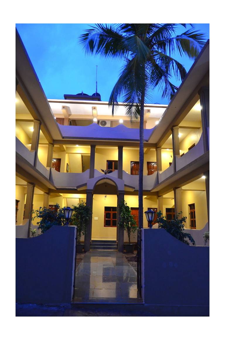 Hotel Garima Of Mandrem