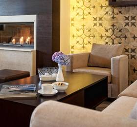 Туры в Theta Hotel в Греции