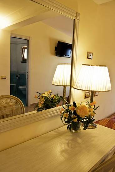 Hotel La Vue D'Or 3* Италия, Сорренто