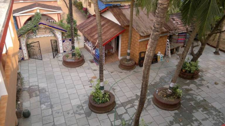 Dona Florina Beach Resort