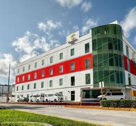 Comfort Inn Cancun Aeropuerto в Канкуне