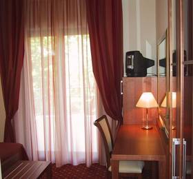 Metropolitan Hotel в Белларии