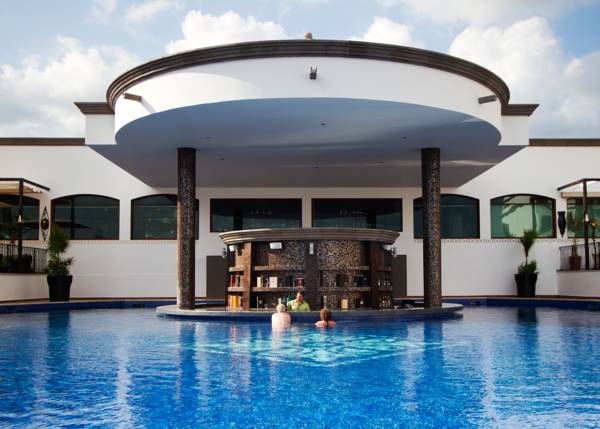 Grand Residences by Royal Resorts, Riviera Cancun/Puerto Morelos