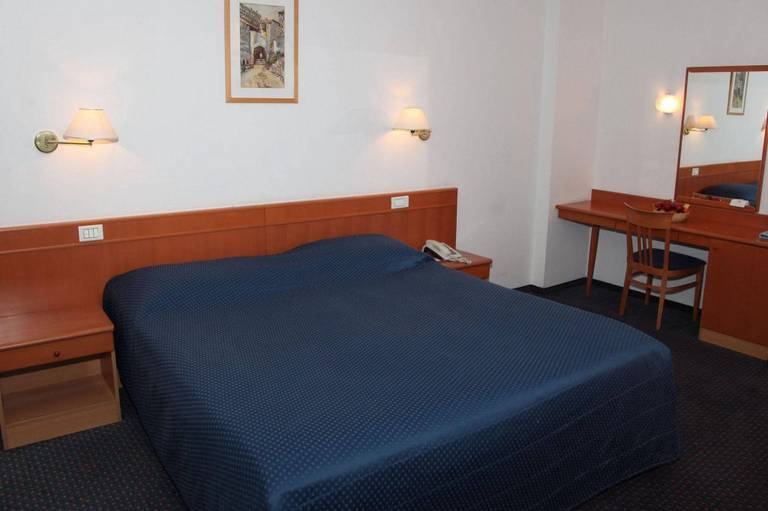 Koper Hotel