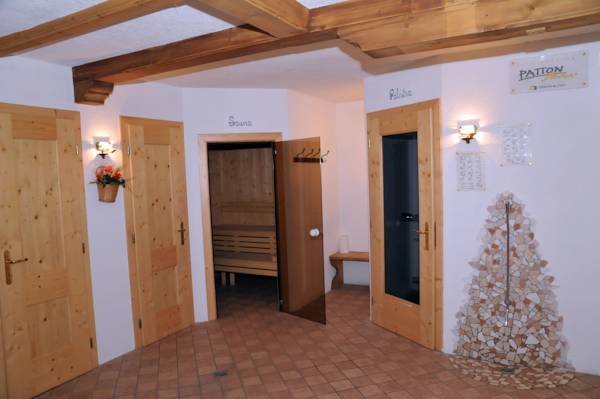 Ciamol Hotel