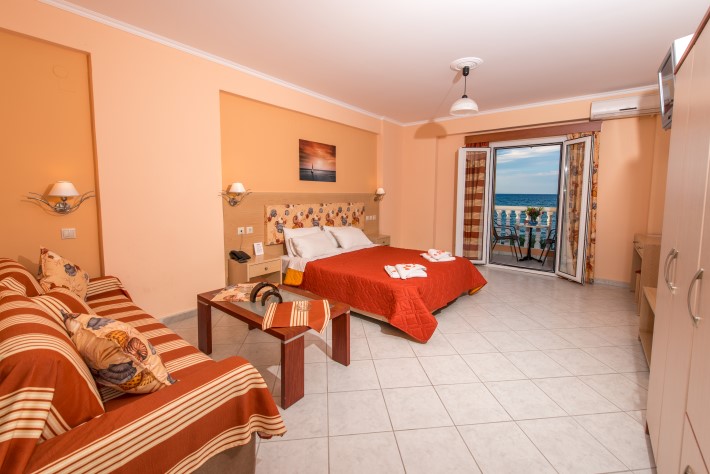 Anemona Beach Hotel