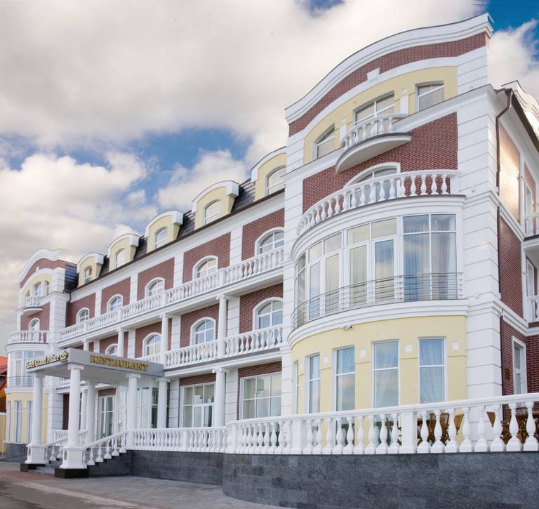 Grand Palaсe