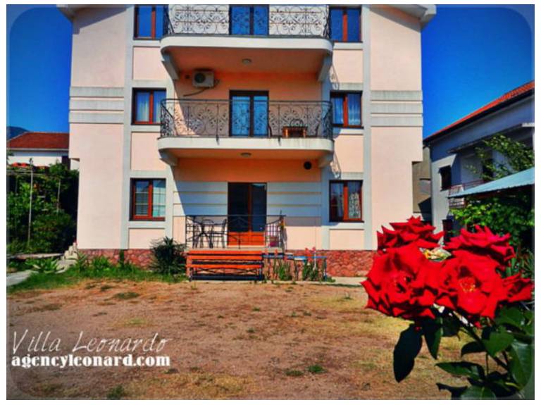 Villa Leonardo