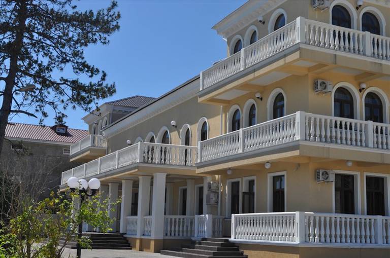 Villa Victoria