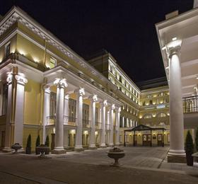 The Official State Hermitage Hotel в Санкт-Петербурге